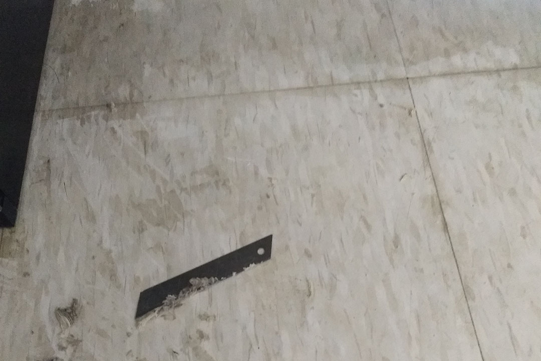 PVC地板的特點(diǎn)和地面清洗打蠟流程